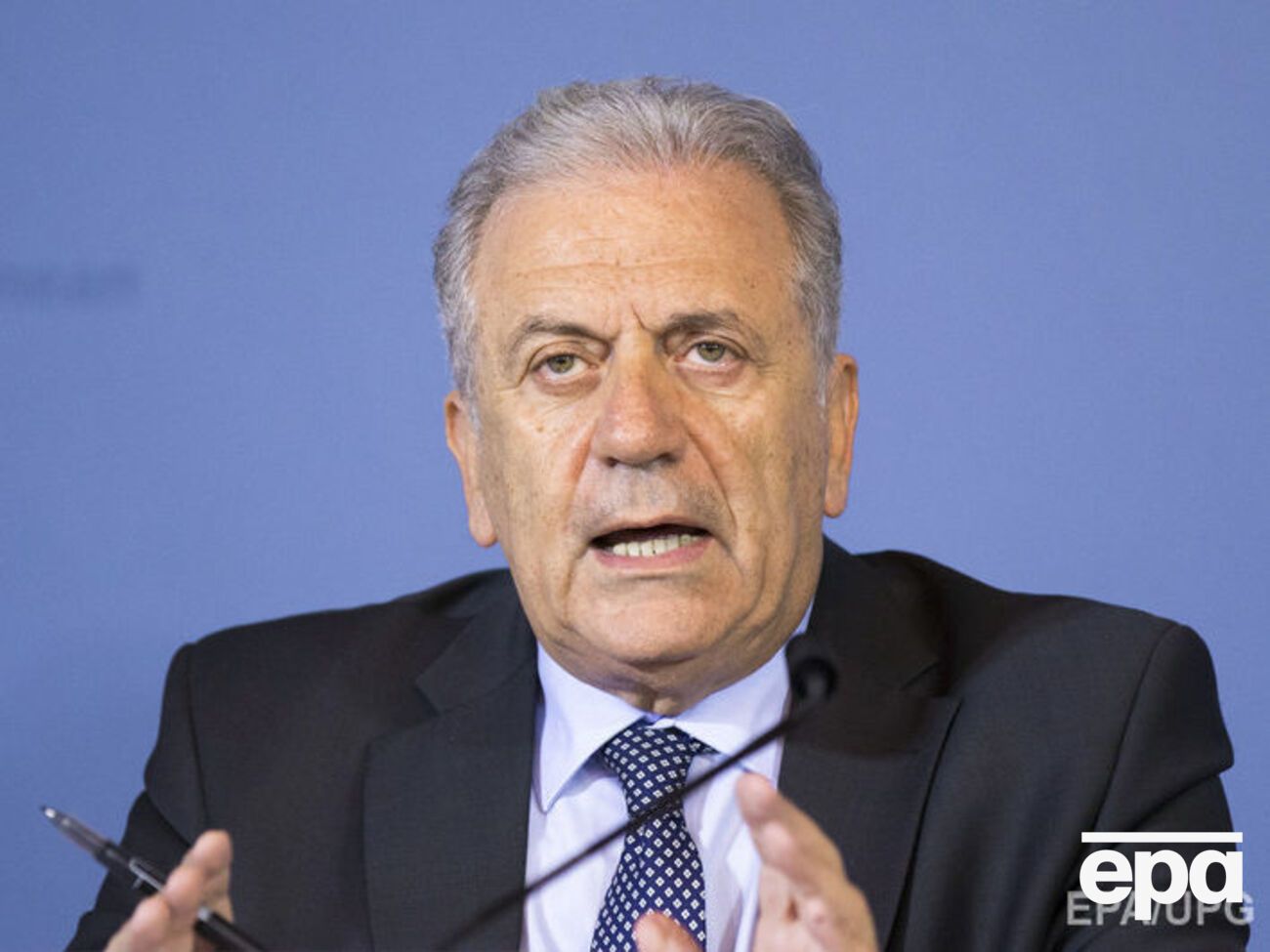 Аврамопулос: Україна має вдатися до негайних дій