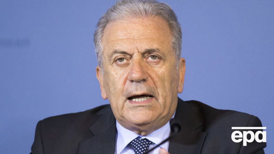Аврамопулос: Україна має вдатися до негайних дій