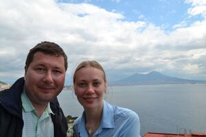 Жена Ежова не захотела давать подробный комментарий журналистам