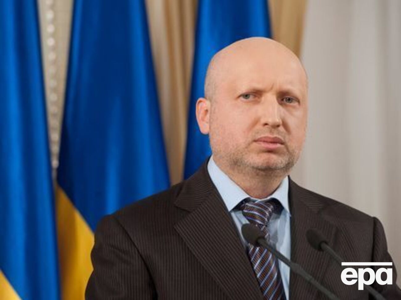 Турчинов не сказав, як будуть відслідковувати росіян в Україні