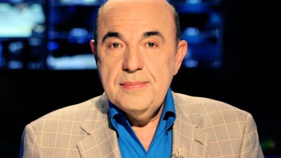 Вадим Рабинович заявил, что власть "придумывает все новые налоги и продолжает повышать тарифы, чтобы украинцы в скором времени и вовсе не могли поднять голову"