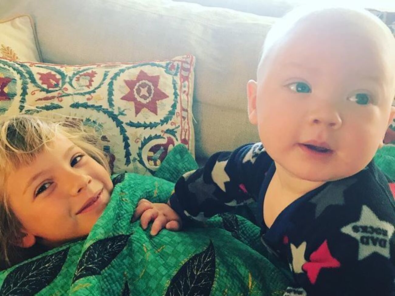 Pink поделилась семейным снимком