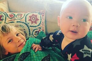 Pink поделилась семейным снимком