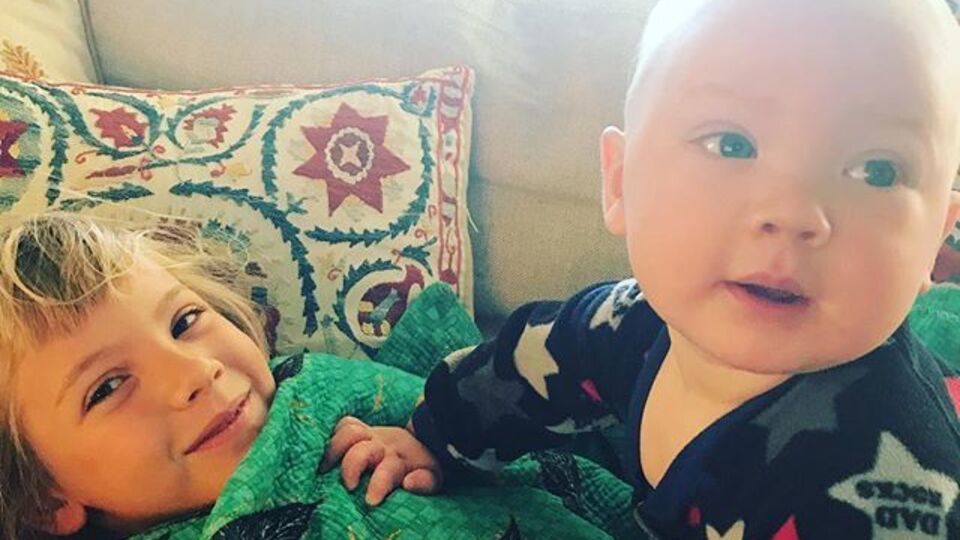 Pink поделилась семейным снимком