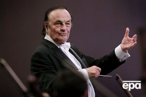 Дютуа временно отстранили от работы