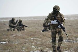 На донецькому напрямку порушували перемир'я в районі Авдіївки та Лебединського