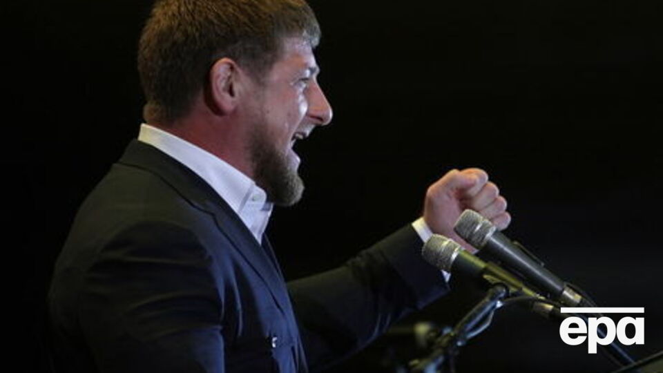 23 грудня профілі Кадирова в соціальних мережах Instagram і Facebook виявилися недоступними