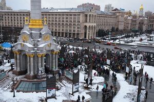 По разным данным, на акцию пришло от нескольких сотен до нескольких тысяч человек
