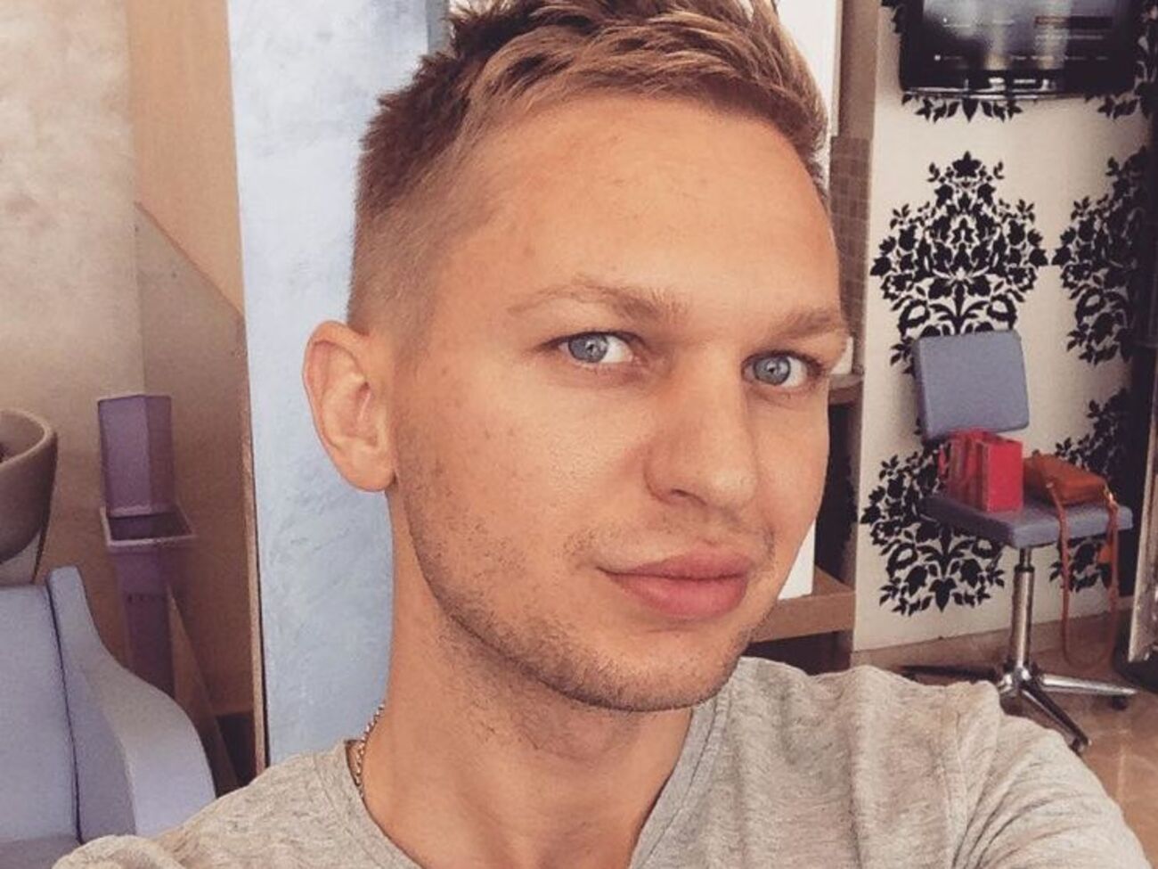 Стародуб:&nbsp;Как правило, все наши политики &ndash;&nbsp;"40+", и их воспитывали, что уход за собой и уделение внимания внешности&nbsp;&ndash; это дурной тон