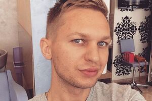 Стародуб: Как правило, все наши политики – "40+", и их воспитывали, что уход за собой и уделение внимания внешности – это дурной тон