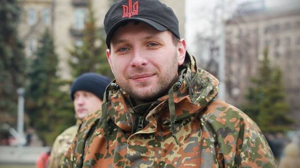 Владимир Парасюк: Поверьте, в жизни бы ни на кого не поднял руку или ногу, но сейчас во власти столько лжецов и воров, что иногда приходится