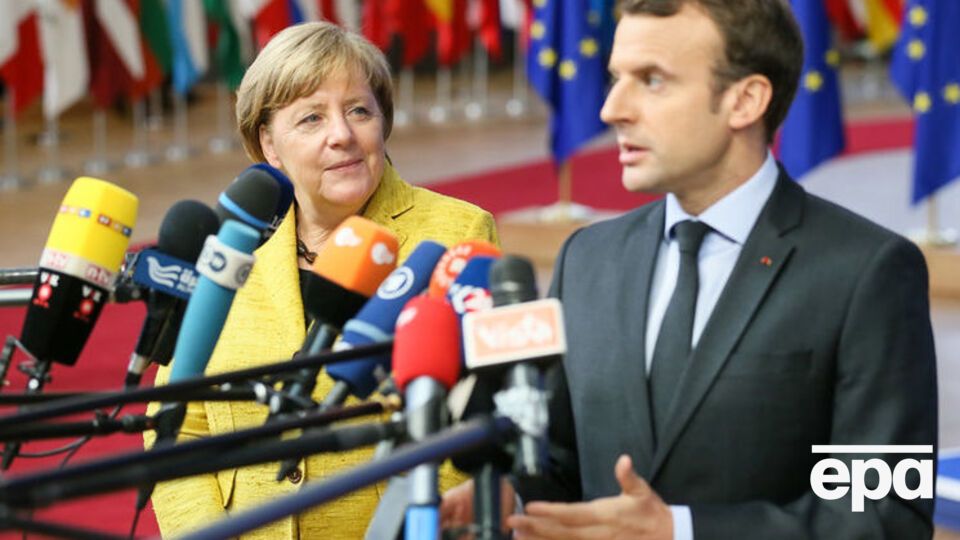 Меркель і Макрон заявили, що СЦКК відіграє дуже важливу роль у підтримці спостерігачів ОБСЄ