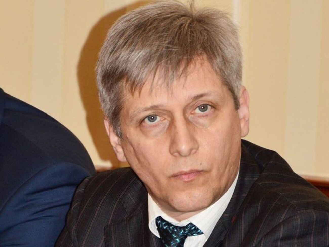 Дикань: Позиция судді у цьому і полягала: усіляко затягнути, закрити процес і тихесенько вивести Крисіна з-під відповідальності