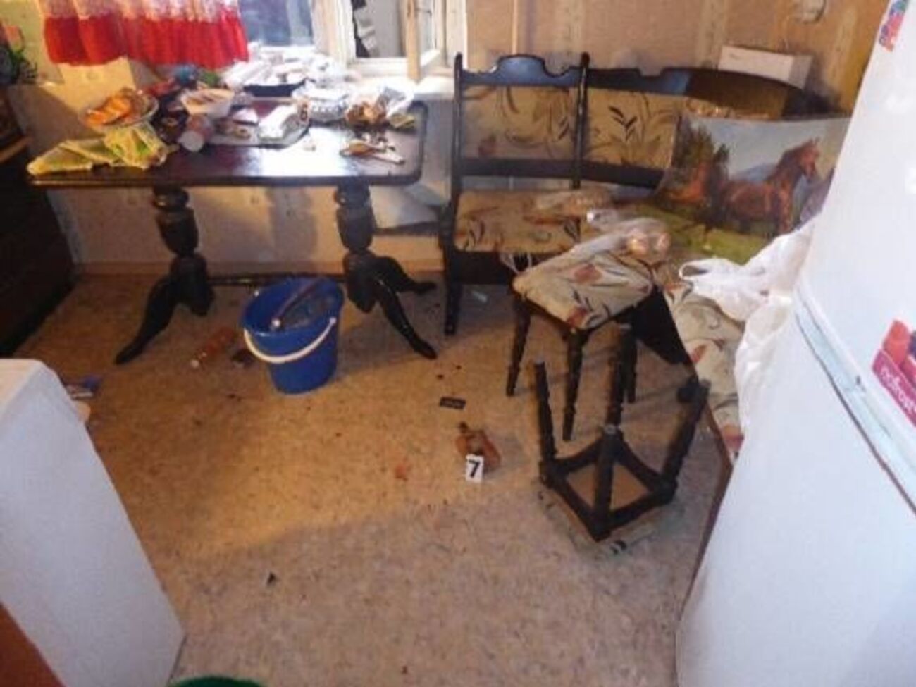 Поліція затримала сонного власника квартири, де стався інцидент