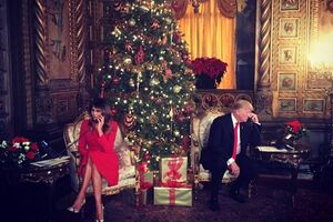 Трамп разом із дружиною Меланією приймав дзвінки дітей у резиденції у Флориді