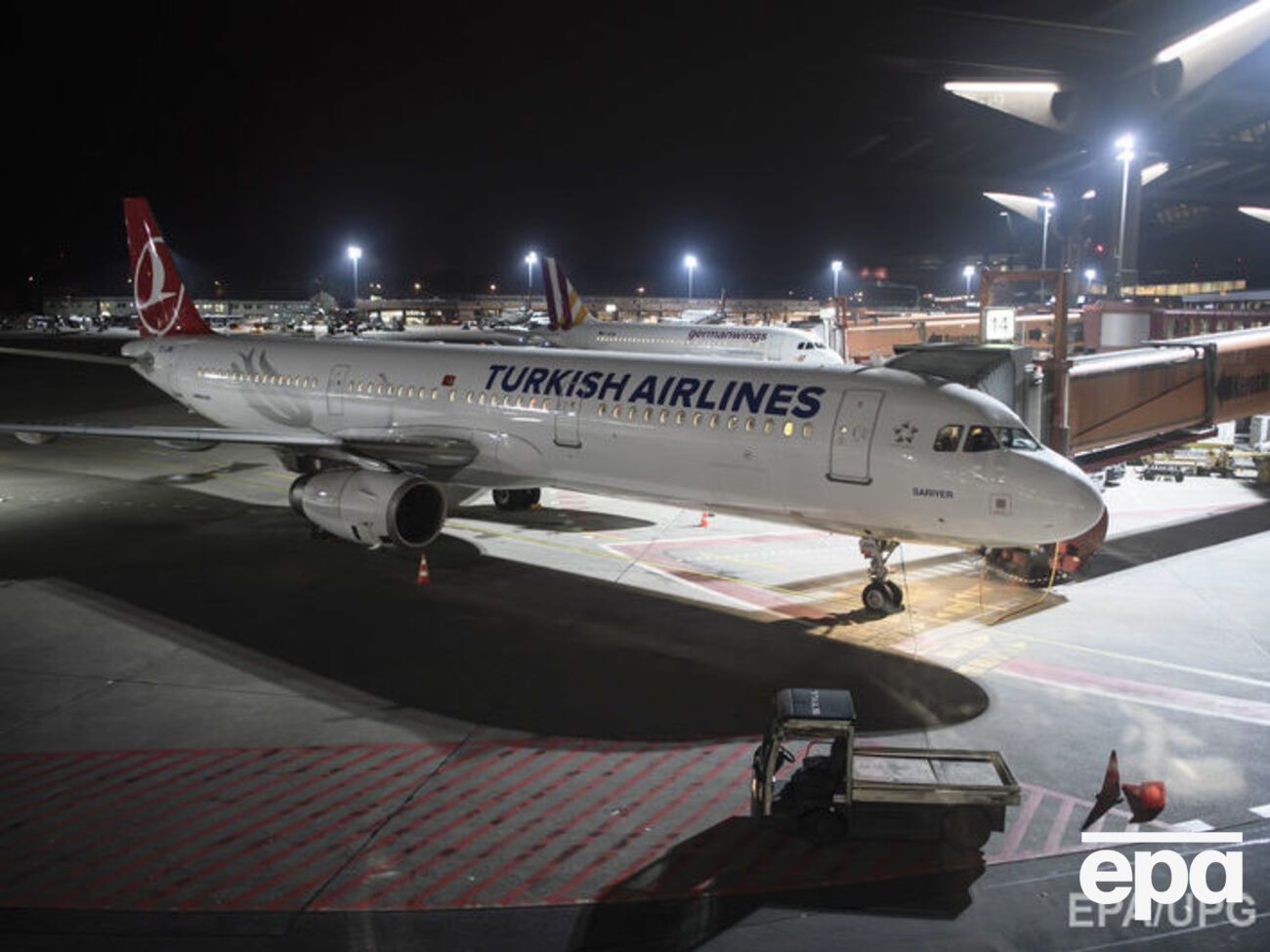Літак Turkish Airlines повернули до аеропорту