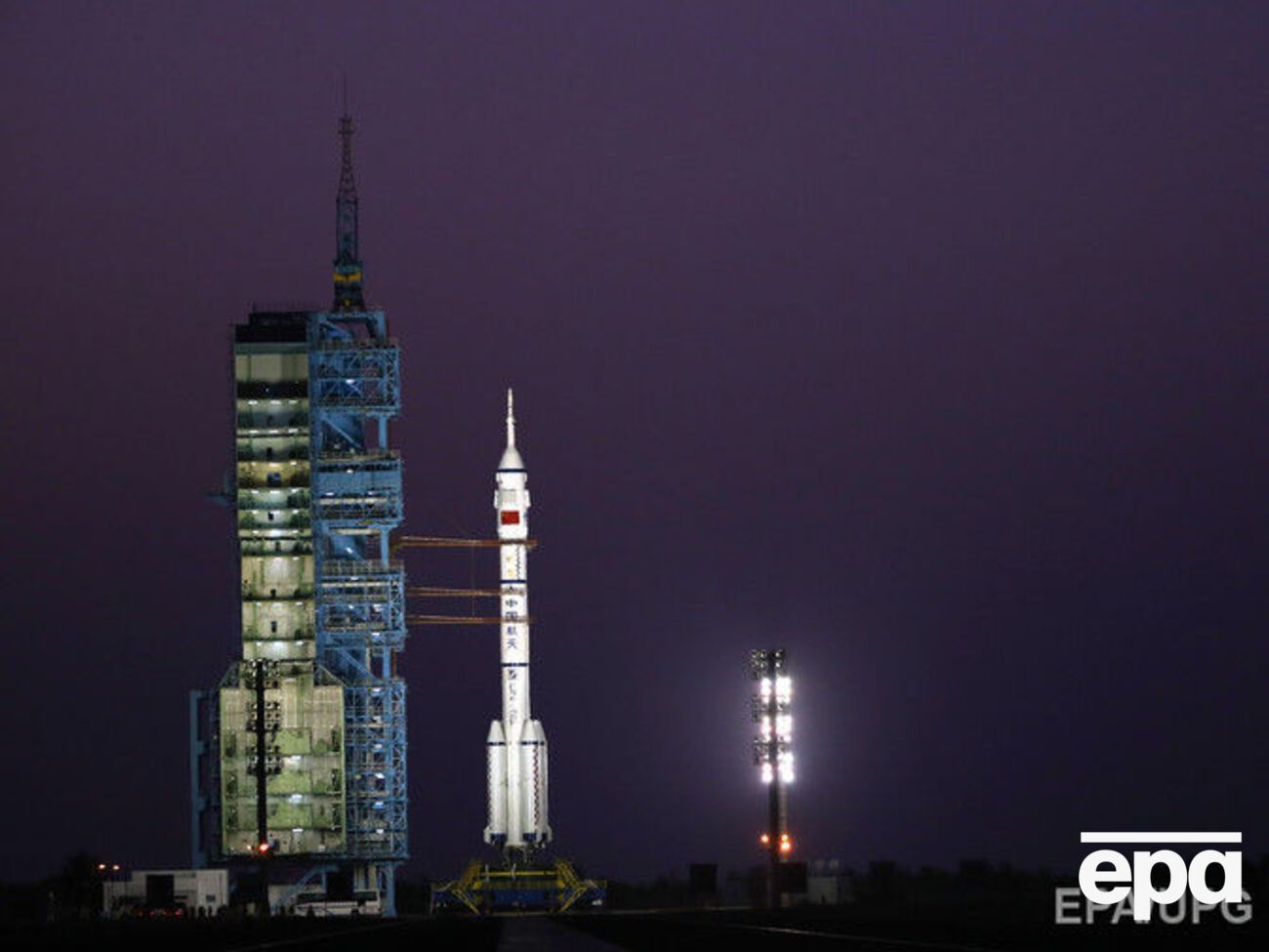 Китай запустил в космос спутники
