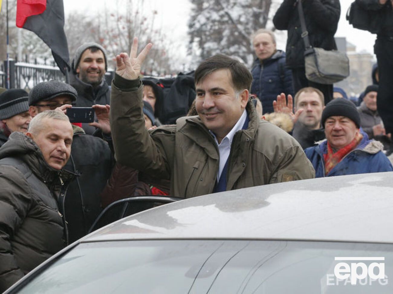 25 грудня Саакашвілі закликав прибічників прийти під суд 26 грудня, але сам не з'явився на попереднє засідання