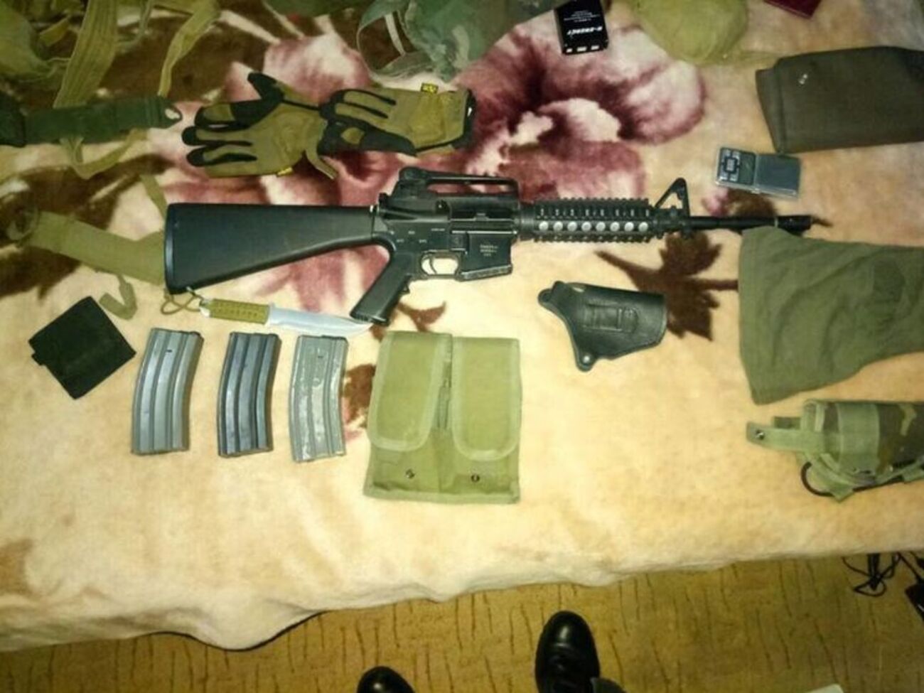 Аброськин: Изымаем оружие, взрывчатку, боеприпасы и наркотики