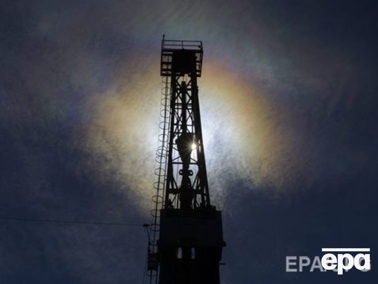 Brent торгуется выше $66 за баррель