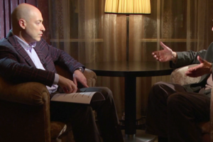 Александр Аскольдов: Во время ареста мама попросила энкаведистов отвернуться, чтобы сходить в туалет, на что получила ответ: "Ничего, идите при мужчинах"