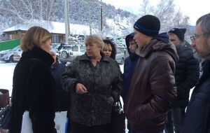 Любовь Лицегевич (в центре) воспитала 21 ребенка, 20 из которых приемные