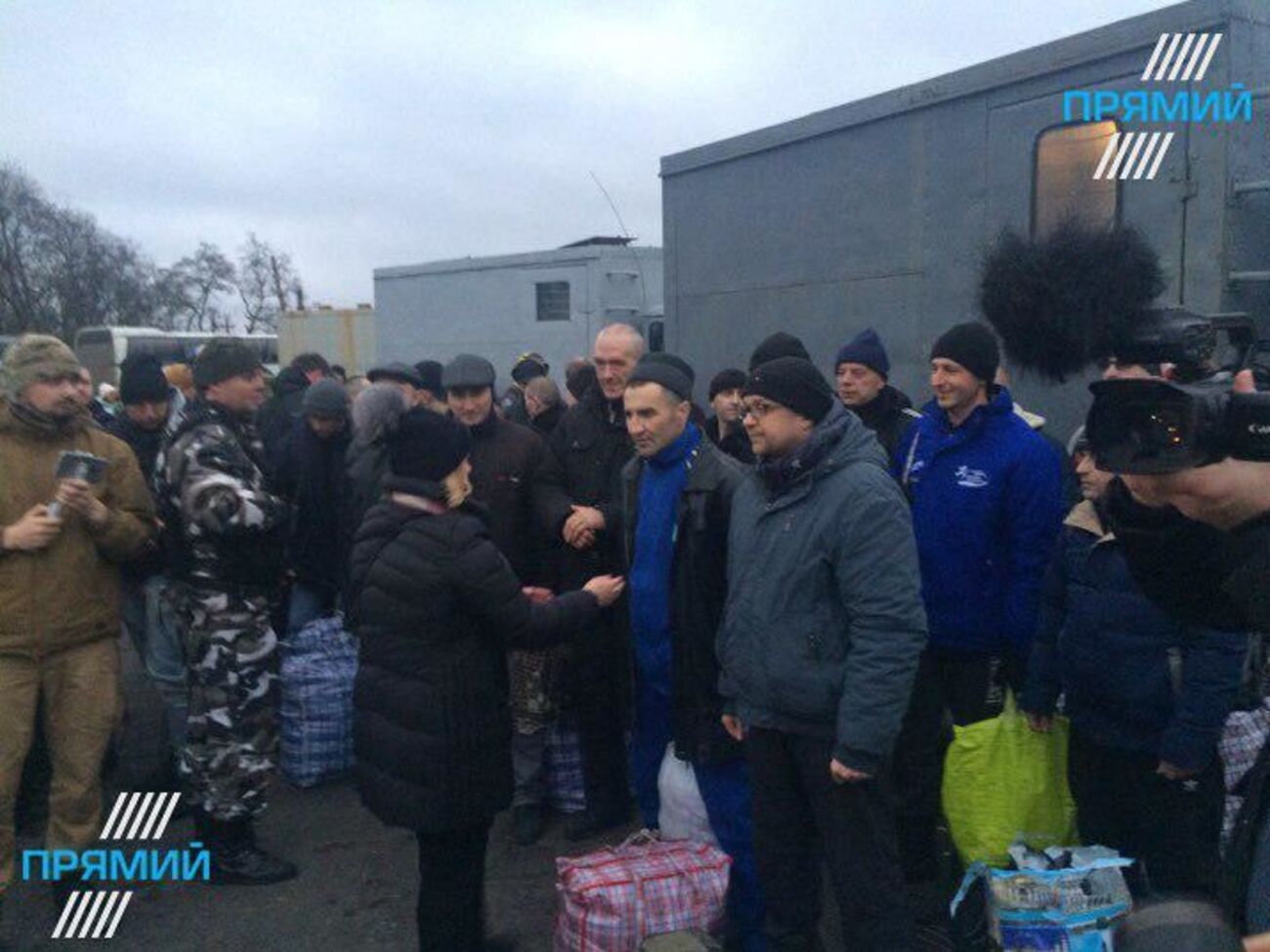 74 украинца возвращаются на родину