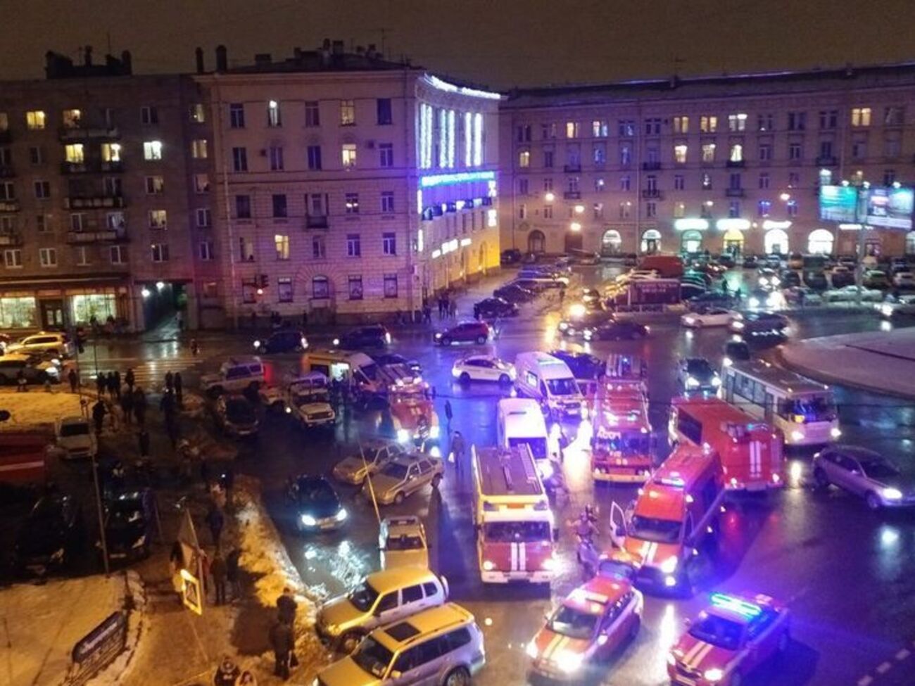 За словами джерела "Интерфакса", сила вибуху еквівалентна 200 грамам тротилу