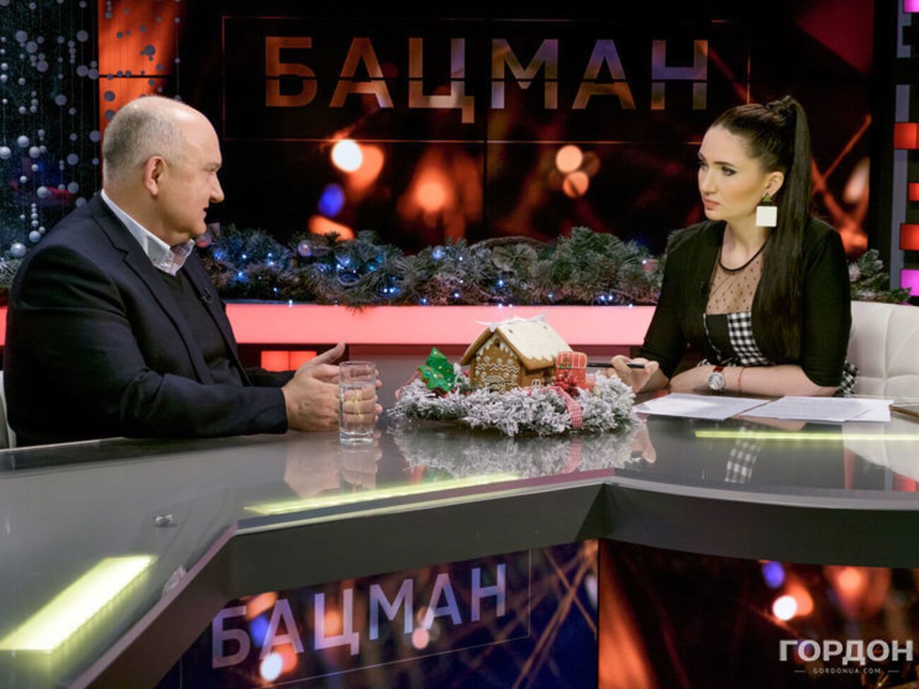 Смешко:&nbsp;Никто сейчас не контролирует, каким образом газ, добытый по такой низкой себестоимости, перепродается за границу