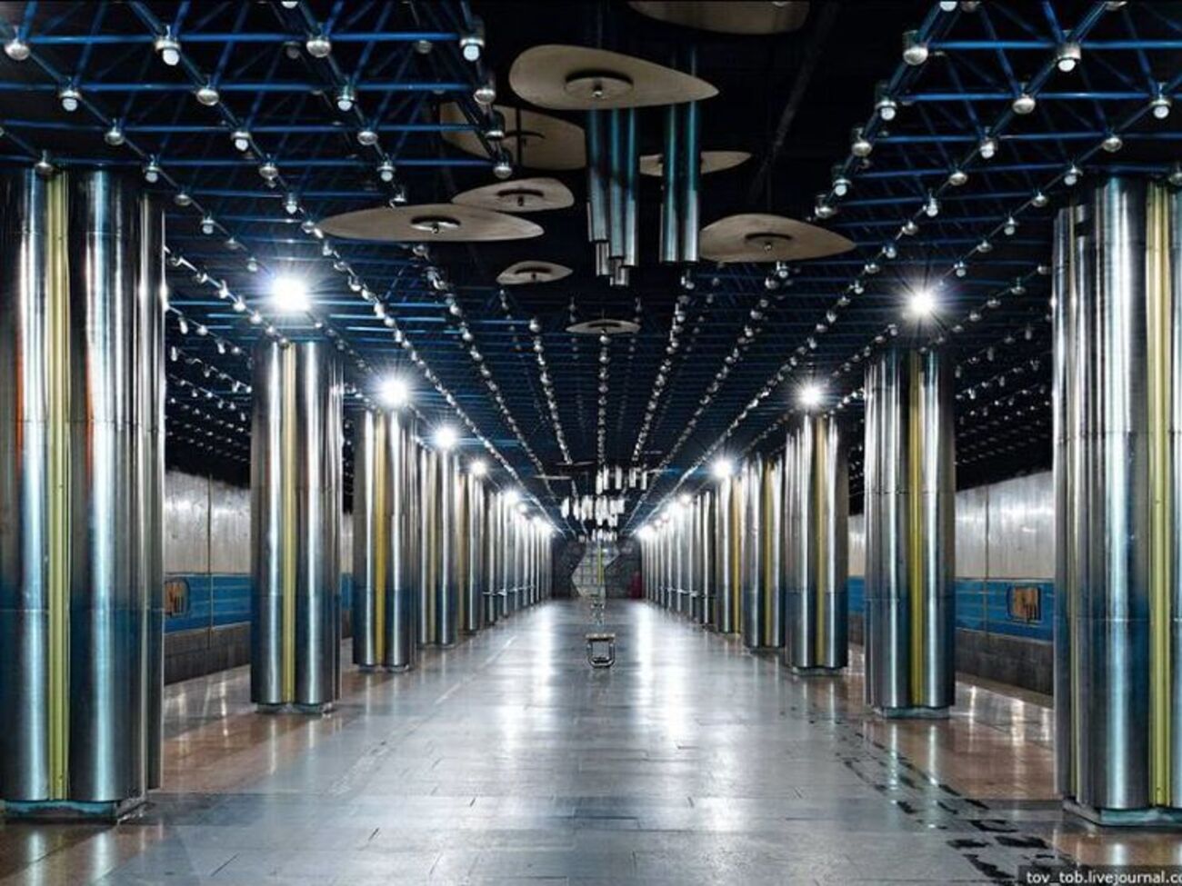 В новогоднюю ночь продлят работу киевского метро