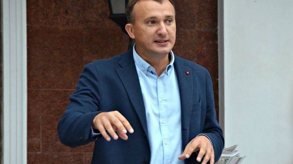 Мэр Ирпеня обратится в СБУ после скандала на сессии