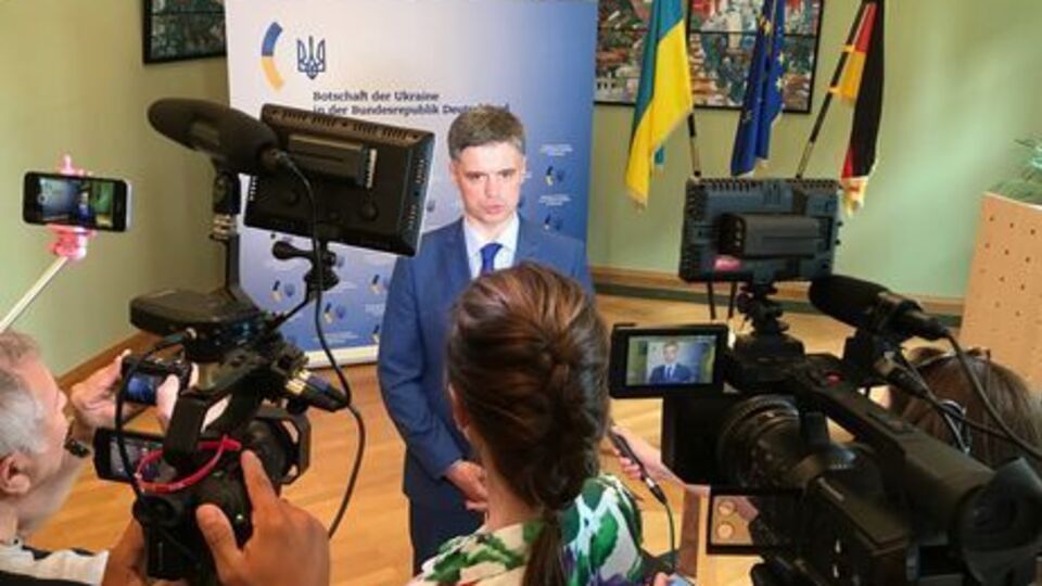 Пристайко: Мы давно должны были получить помощь, включая противотанковые и противовоздушные комплексы