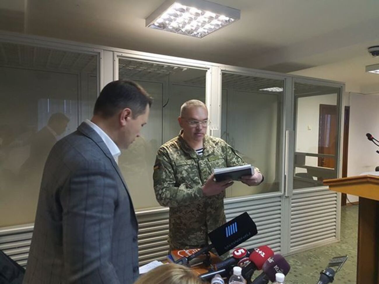 Бургомистренко рассказал, сколько российских военных перебросили в Крым перед аннексией