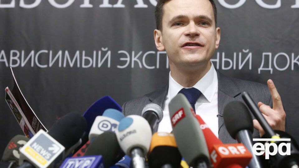 Яшина задержали сегодня возле его дома