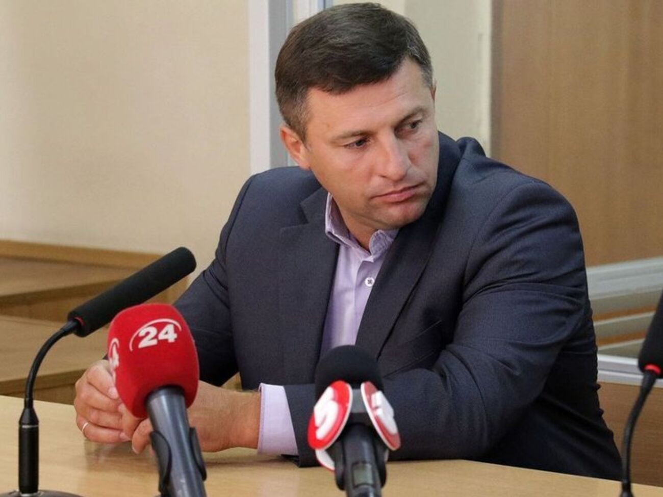 Суд восстановил Куряту в должности и постановил выплатить ему зарплату