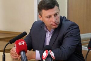 Суд відновив Куряту на посаді і постановив виплатити йому зарплату