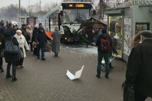 По словам очевидца ДТП, водитель автобуса не пострадал