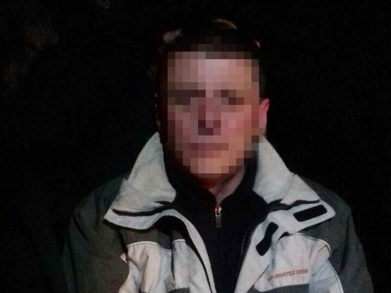 Боевика задержали, когда он снимал деньги в банкомате