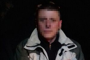 Боевика задержали, когда он снимал деньги в банкомате