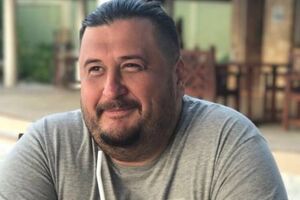 Лернер не выходит на контакт