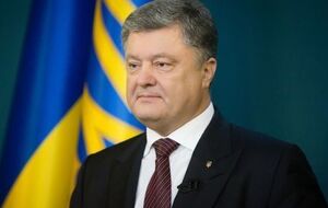 Порошенко: За два роки плануємо переселити військових із наметів чи запліснявілих радянських казарм