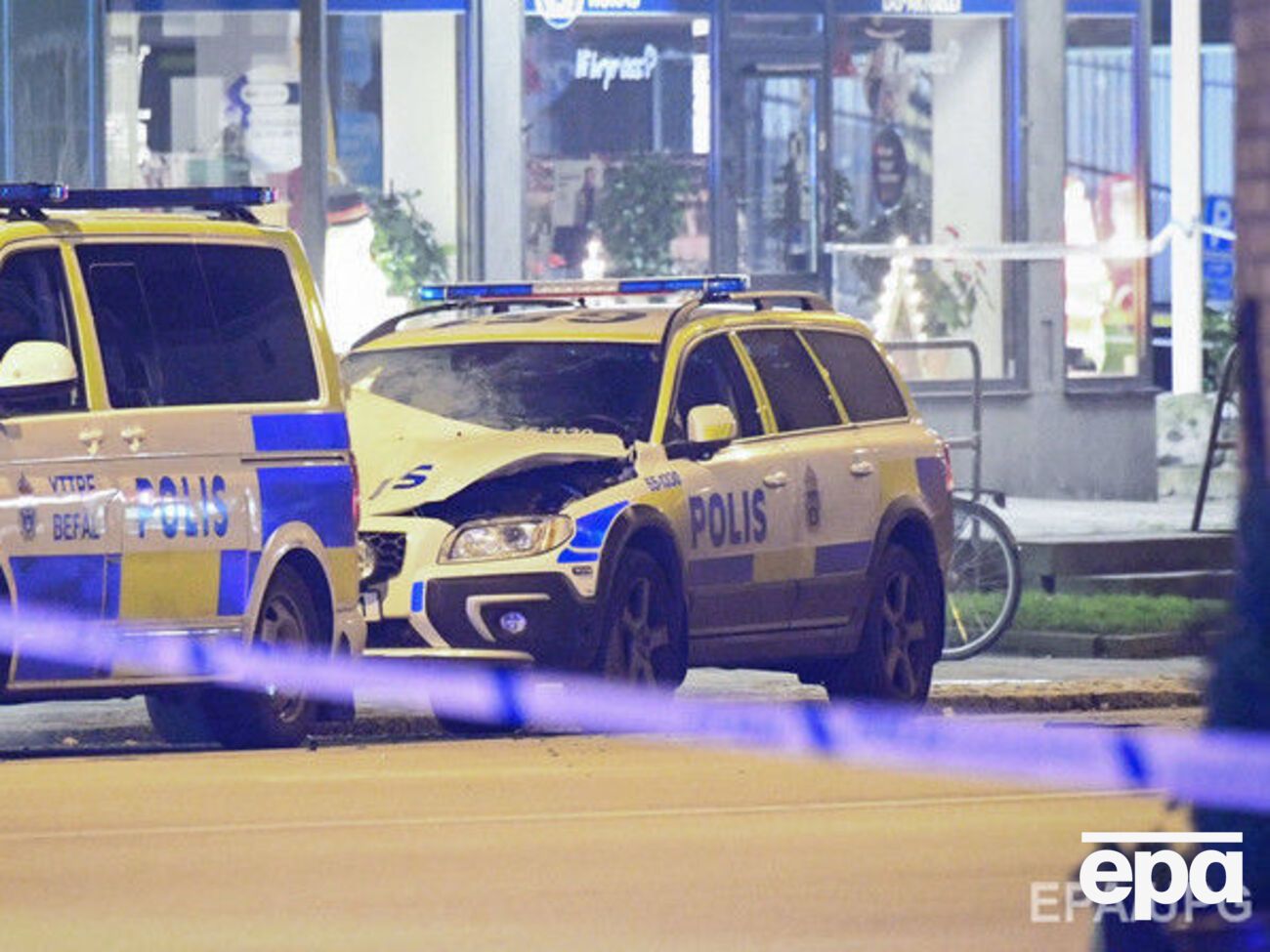 Автомобиль получил серьезные повреждения