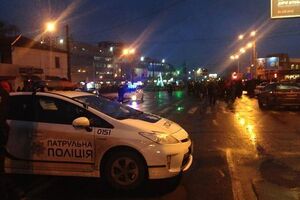 30 декабря неизвестный захватил отделение "Укрпошти" возле станции метро "Киевская" в Харькове