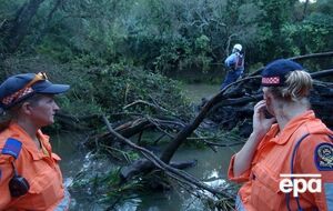 Потерпевший крушение самолет упал в реку Хоксбери к северу от Сиднея