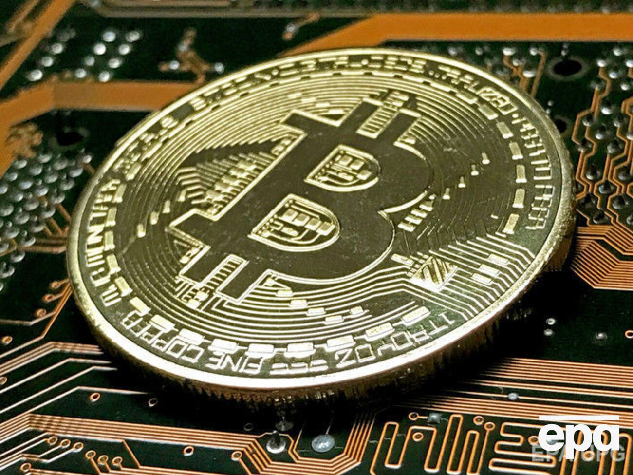 Центральный банк Великобритании хочет создать свой "биткоин"