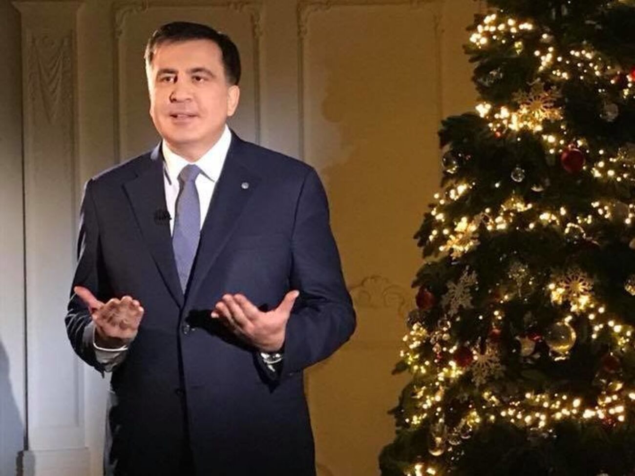 Саакашвілі записав новорічне привітання українською мовою