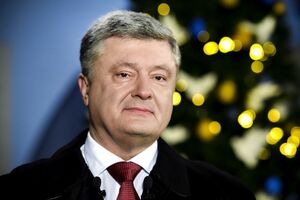 Порошенко: Нам следует молиться так, будто все зависит от Бога, но работать так, будто все зависит от нас