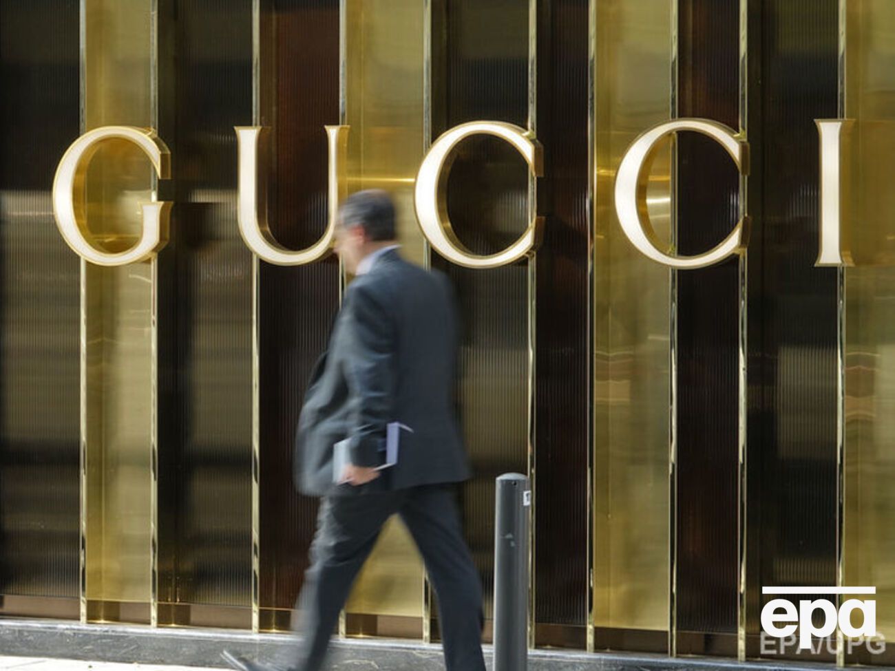 Полиция пришла с обысками в офисы Gucci