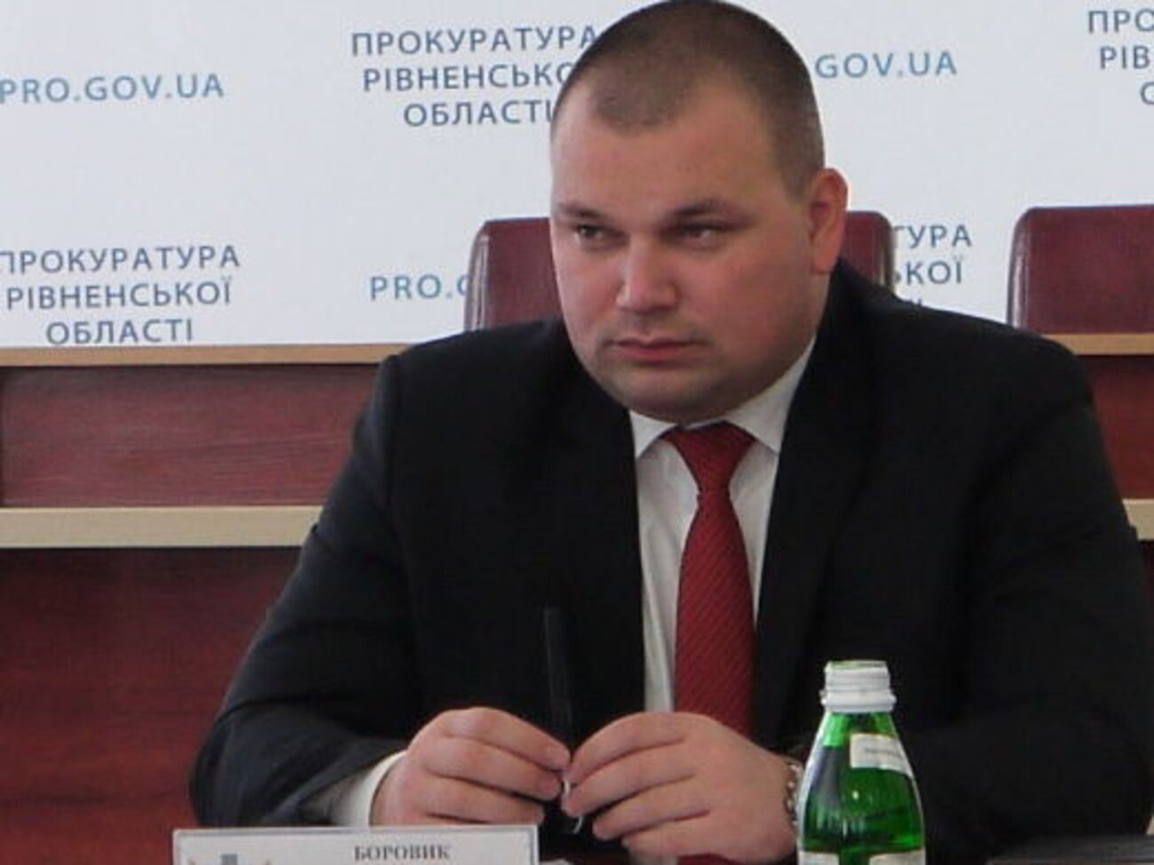 Тема наукової роботи Боровика &ndash; "Спеціальні види звільнення від кримінальної відповідальності за корупційні злочини"