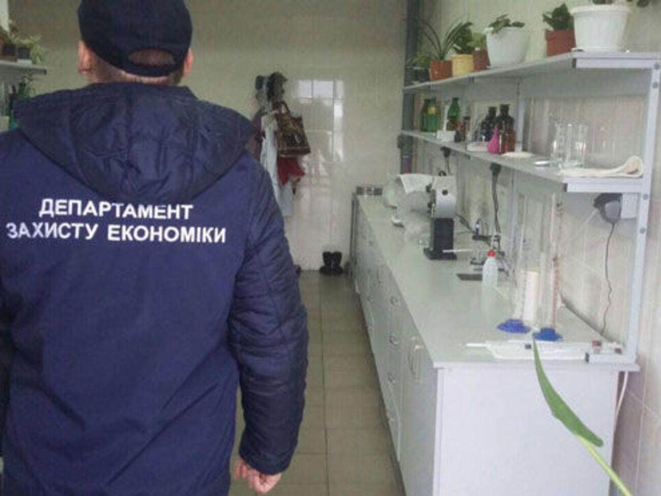 Горілку виготовляли під торговими марками відомих українських і світових брендів
